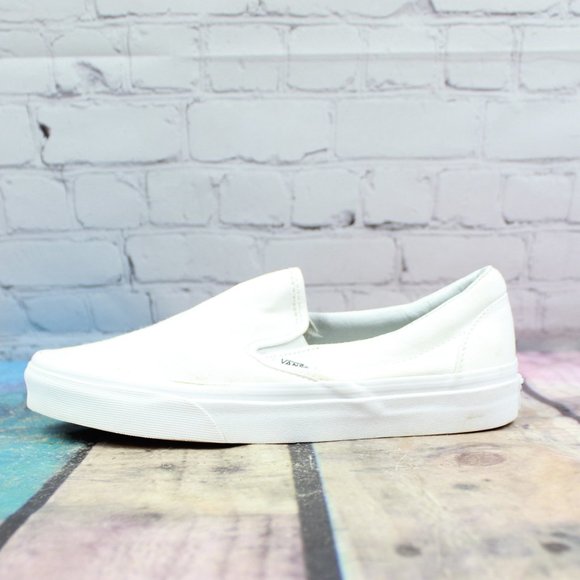 Vans Other - VANS Slip On Low Top Sneakers Shoes M 6 / L 7.5